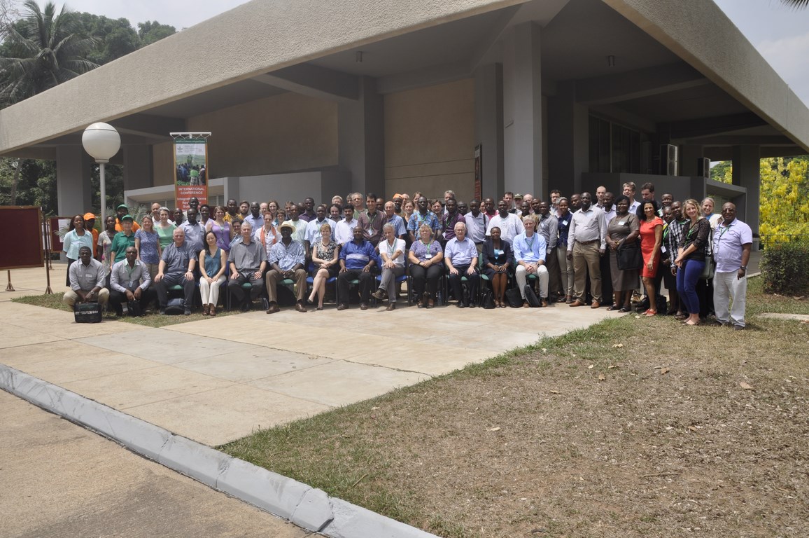 Group photo, Integrated Systems Conference, IITA, Ibadan.