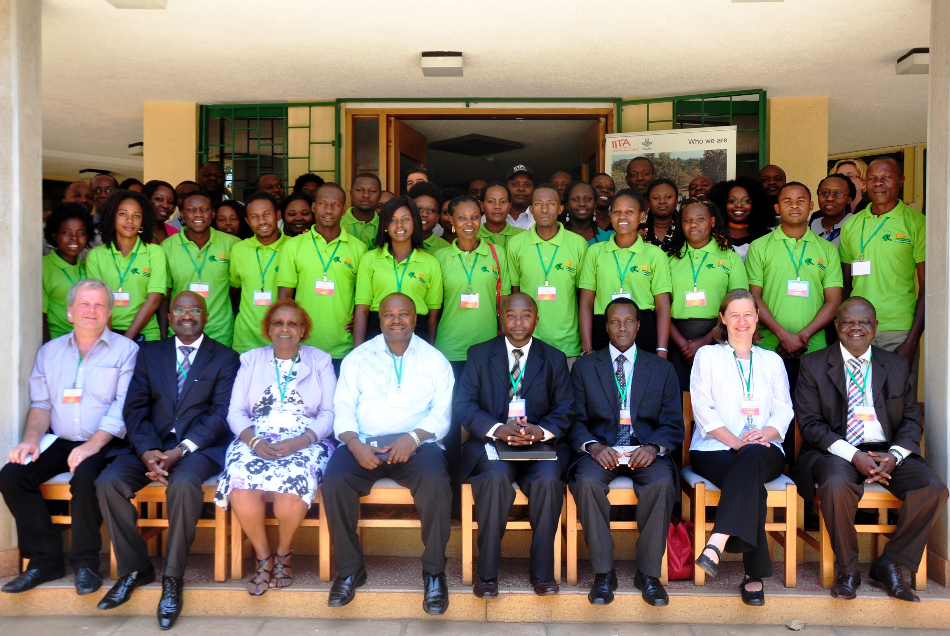 Group photo of youth “agripreneurs” and guests during the MYA launch. 