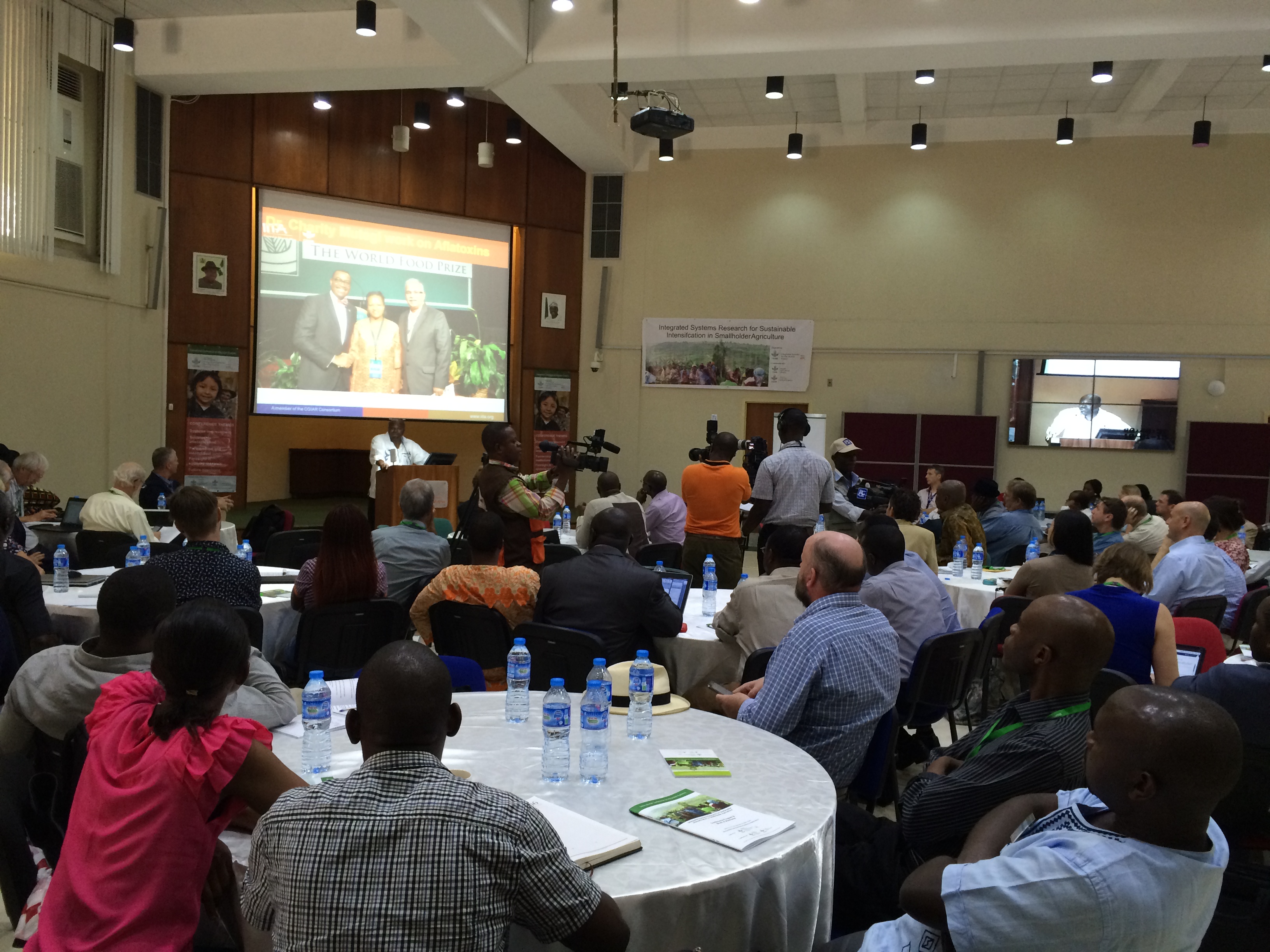 DG Sanginga addresses participants at the Conference in IITA, Ibadan.