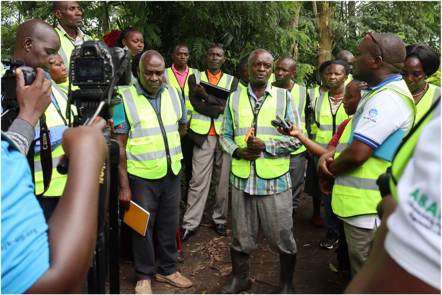 Bwambale Anatosi, a farmer from Kasese District in Uganda affected by BBTV sharing his experience